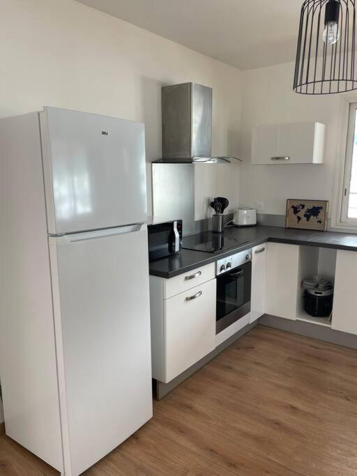 Rare ! Spacieux T3 En Roof-Top Au Barachois - 2 Ch Climatisees - 6 Couchages - Proche Aeroport Saint-Denis Eksteriør bilde
