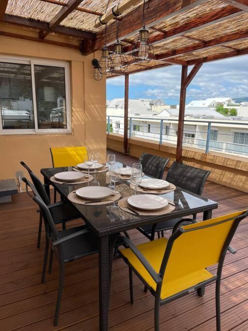 Rare ! Spacieux T3 En Roof-Top Au Barachois - 2 Ch Climatisees - 6 Couchages - Proche Aeroport Saint-Denis Eksteriør bilde