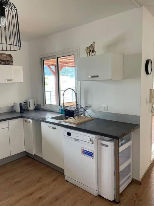 Rare ! Spacieux T3 En Roof-Top Au Barachois - 2 Ch Climatisees - 6 Couchages - Proche Aeroport Saint-Denis Eksteriør bilde