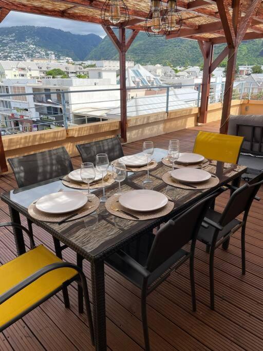 Rare ! Spacieux T3 En Roof-Top Au Barachois - 2 Ch Climatisees - 6 Couchages - Proche Aeroport Saint-Denis Eksteriør bilde